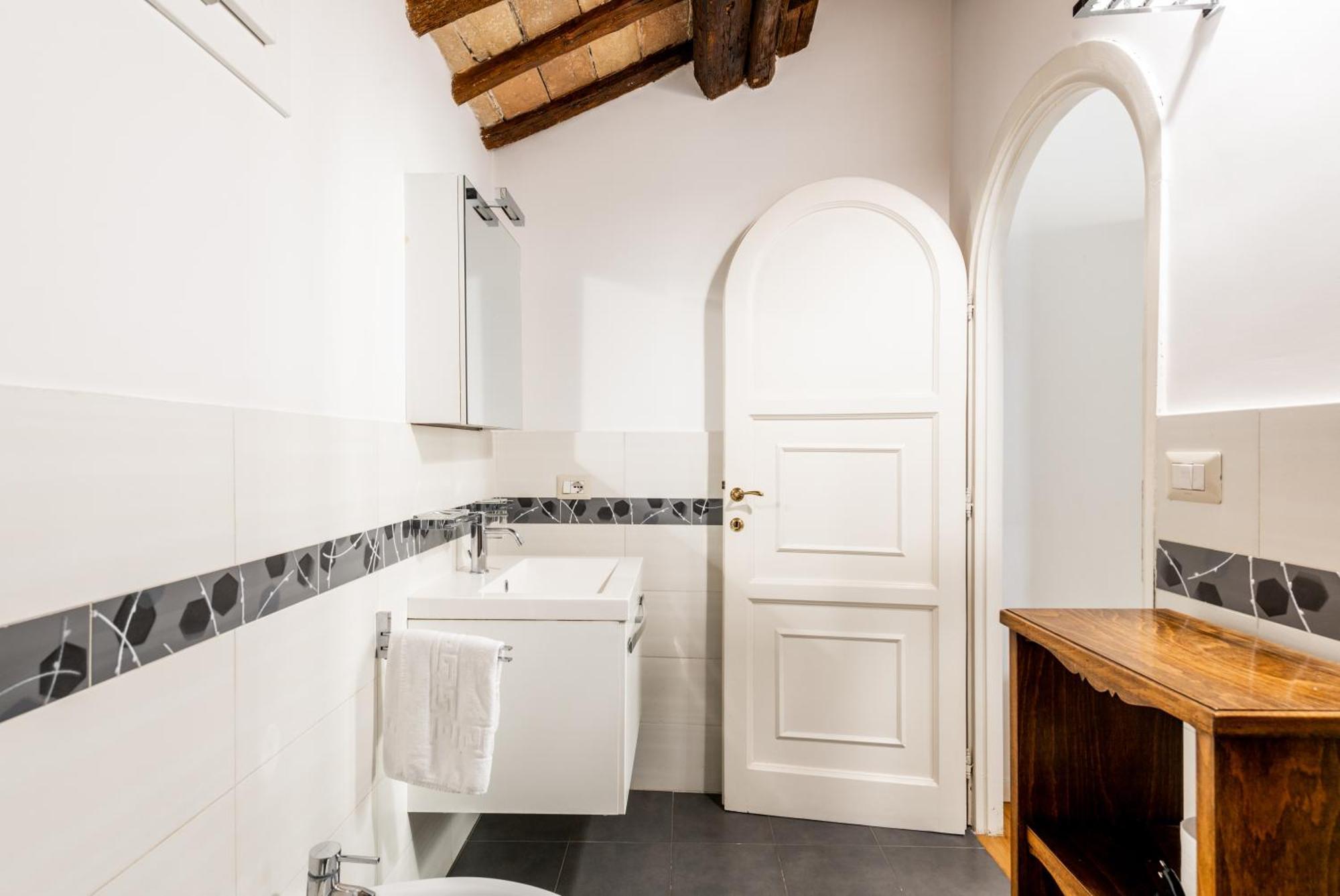 Pavone Centre Romantic Apartment Экстерьер фото