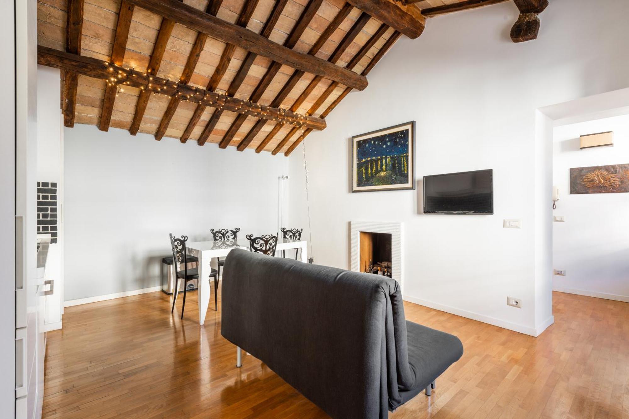 Pavone Centre Romantic Apartment Экстерьер фото